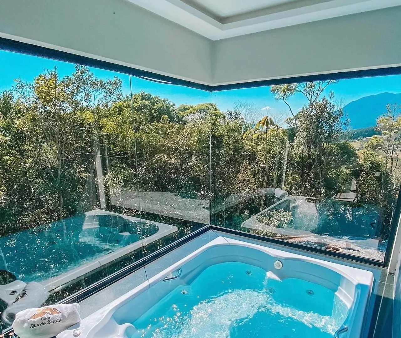 Вилла Triplex Com Piscina Aquecida Санту-Амару-да-Императрис